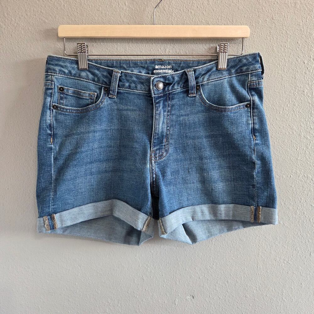 Amazon Essentials Women's Mid-Rise Slim Fit 4" Rolled Cuff Denim Shorts Size 10